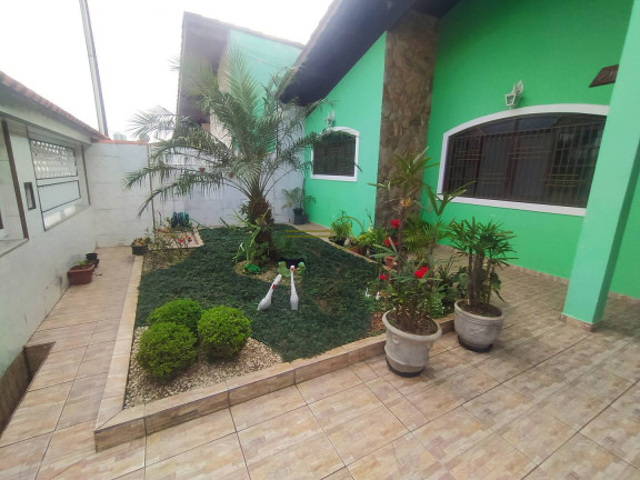Imagem Casa com 3 Quartos à Venda, 360 m² em Balneário Stella Maris - Peruíbe Imagem Casa com 3 Quartos à Venda, 360 m² em Balneário Stella Maris - Peruíbe