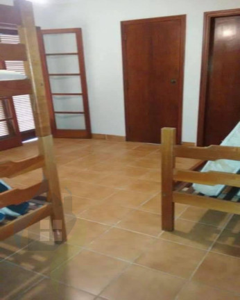 Imagem Casa com 7 Quartos à Venda, 327 m² em Centro - Bertioga Imagem Casa com 7 Quartos à Venda, 327 m² em Centro - Bertioga