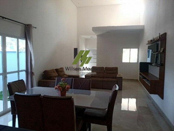 Imagem Casa com 3 Quartos à Venda, 203 m²