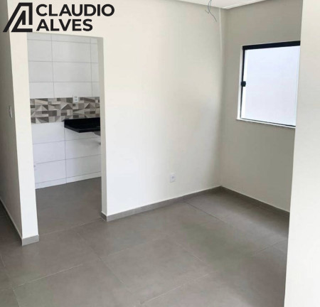 Imagem Casa com 2 Quartos à Venda, 73 m² em Tomba - Feira De Santana