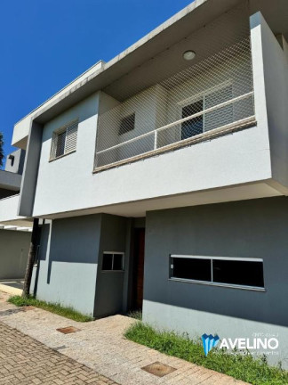 Sobrado com 3 Quartos à Venda, 130 m² em Vila Giocondo Orsi - Campo Grande