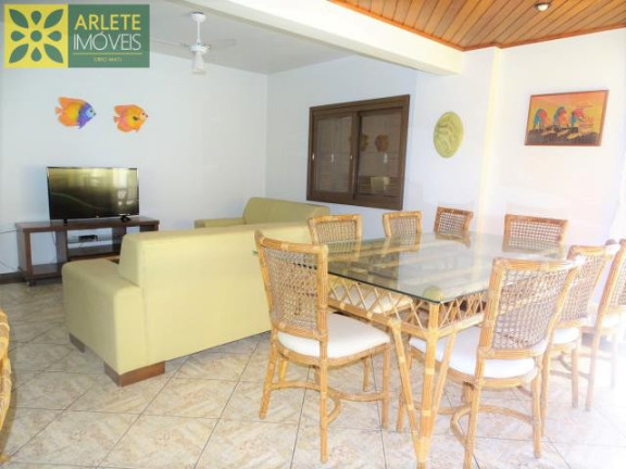 Imagem Apartamento com 4 Quartos para Alugar ou Temporada, 300 m² em Centro - Bombinhas Imagem Apartamento com 4 Quartos para Alugar ou Temporada, 300 m² em Centro - Bombinhas