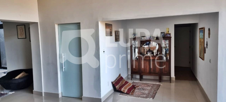 Imagem Casa com 4 Quartos à Venda, 380 m² em Vila Santista - Atibaia