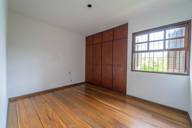 Imagem Casa com 4 Quartos à Venda, 308 m² em Jardim Prudência - São Paulo