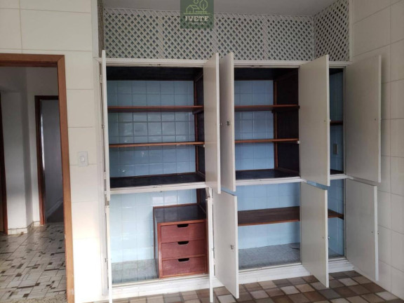 Imagem Casa com 3 Quartos à Venda, 199 m² em Centro - águas De Lindóia