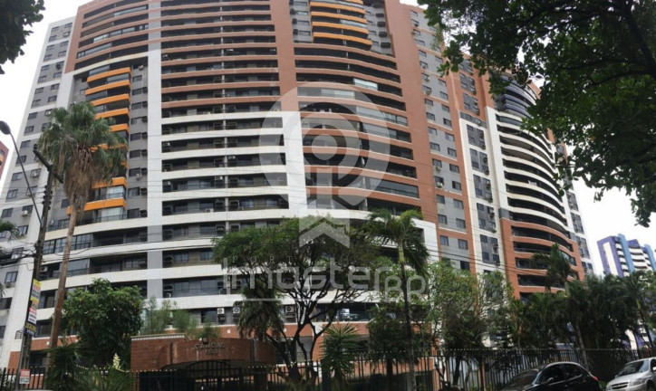 Imagem Apartamento com 3 Quartos à Venda, 126 m² em Varjota - Fortaleza Imagem Apartamento com 3 Quartos à Venda, 126 m² em Varjota - Fortaleza