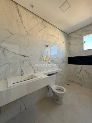 Imagem Casa com 3 Quartos à Venda, 130 m² em Vila Campos - Montes Claros