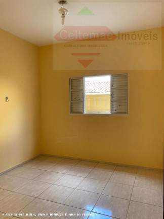 Imagem Casa com 3 Quartos à Venda, 100 m² em Centro - Taubaté Imagem Casa com 3 Quartos à Venda, 100 m² em Centro - Taubaté