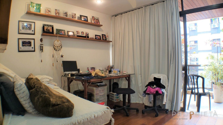 Imagem Apartamento com 4 Quartos à Venda, 199 m² em Ipanema - Rio De Janeiro Imagem Apartamento com 4 Quartos à Venda, 199 m² em Ipanema - Rio De Janeiro