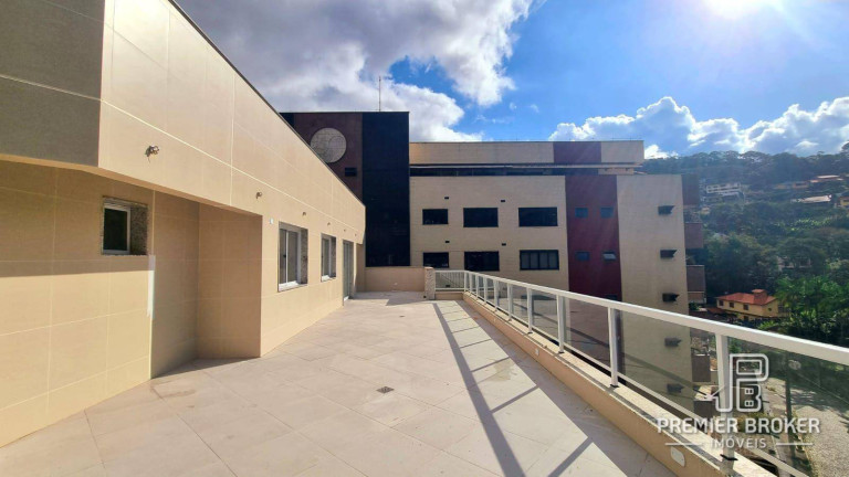 Imagem Cobertura com 3 Quartos à Venda, 190 m² em Agriões - Teresópolis