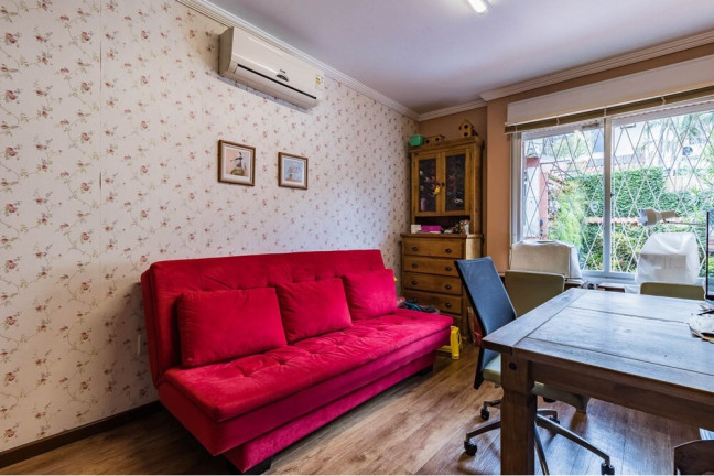 Imagem Casa com 3 Quartos à Venda, 212 m² em Jardim Sabará - Porto Alegre