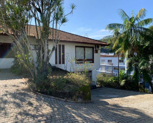 Imagem Terreno à Venda, 1.058 m² em Saguaçu - Joinville Imagem Terreno à Venda, 1.058 m² em Saguaçu - Joinville