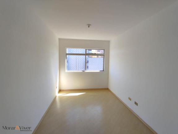 Imagem Apartamento com 3 Quartos à Venda, 70 m² em Bacacheri - Curitiba