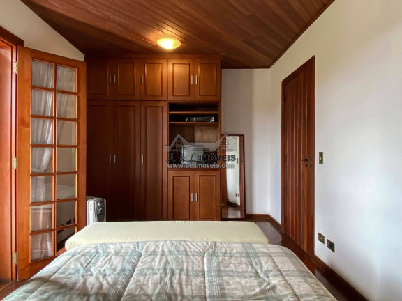 Imagem Apartamento com 3 Quartos à Venda, 229 m² em Vila Everest - Campos Do Jordão Imagem Apartamento com 3 Quartos à Venda, 229 m² em Vila Everest - Campos Do Jordão