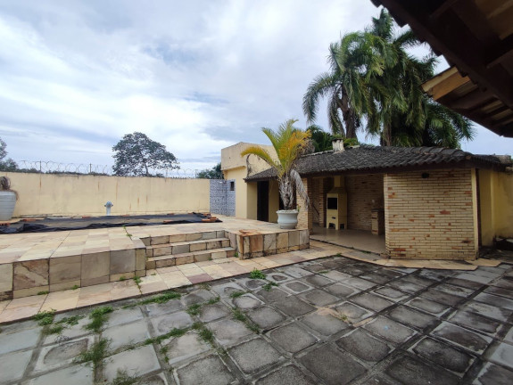 Imagem Apartamento com 5 Quartos à Venda, 330 m² em Camaçari