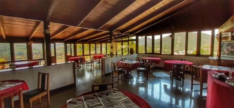 Imagem Apartamento com 20 Quartos à Venda, 4.200 m² em Tijuca - Teresópolis