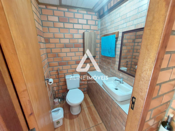 Imagem Casa com 2 Quartos à Venda, 205 m² em Centro - Cruz Alta Imagem Casa com 2 Quartos à Venda, 205 m² em Centro - Cruz Alta