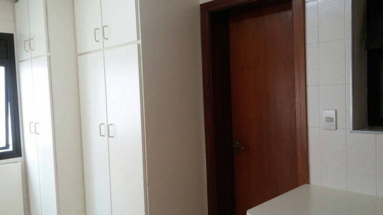 Imagem Apartamento com 3 Quartos à Venda, 272 m² em Vila Bastos - Santo André