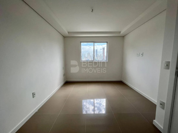 Imagem Apartamento com 3 Quartos à Venda, 77 m² em Centro - Balneário Camboriú Imagem Apartamento com 3 Quartos à Venda, 77 m² em Centro - Balneário Camboriú