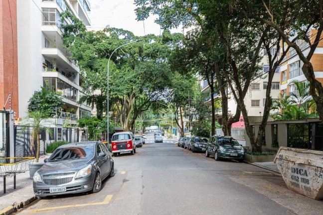 Imagem Loja à Venda, 1.130 m² em Higienópolis - São Paulo Imagem Loja à Venda, 1.130 m² em Higienópolis - São Paulo
