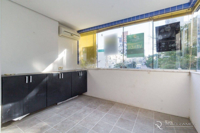 Imagem Apartamento com 2 Quartos à Venda, 165 m² em Petrópolis - Porto Alegre