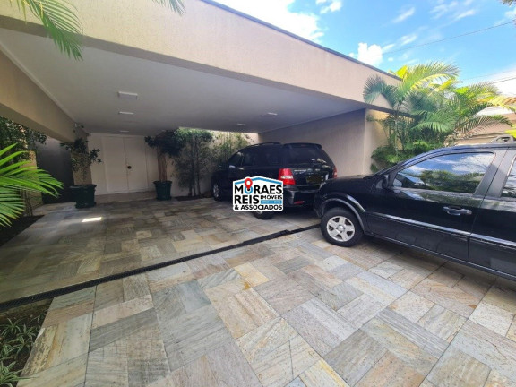 Casa com 4 Quartos à Venda, 450 m² em Granja Julieta - São Paulo