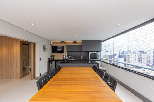 Imagem Imóvel com 2 Quartos à Venda, 195 m² em Moema - São Paulo Imagem Imóvel com 2 Quartos à Venda, 195 m² em Moema - São Paulo