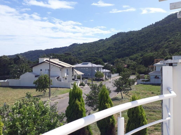 Imagem Casa com 3 Quartos à Venda, 450 m² em Cachoeira Do Bom Jesus - Florianópolis Imagem Casa com 3 Quartos à Venda, 450 m² em Cachoeira Do Bom Jesus - Florianópolis