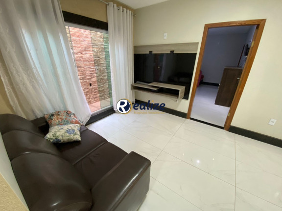 Imagem Casa com 4 Quartos à Venda, 200 m² em Village Do Sol - Guarapari