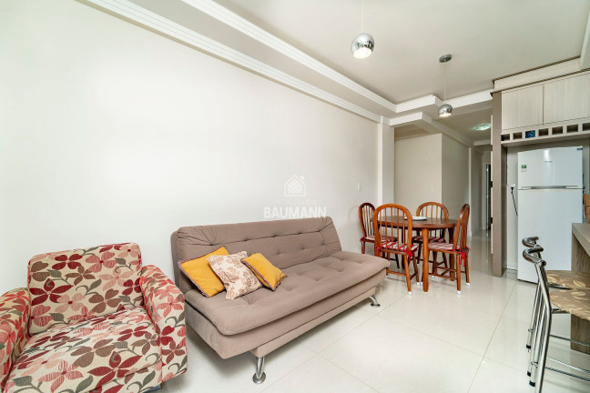 Apartamento com 2 Quartos para Alugar ou Temporada, 72 m² em Bombas - Bombinhas