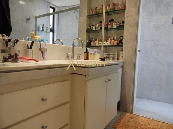 Imagem Imóvel com 4 Quartos à Venda, 193 m² em Belvedere - Belo Horizonte