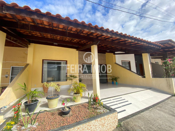 Casa com 2 Quartos à Venda, 100 m² em Papagaio - Feira De Santana