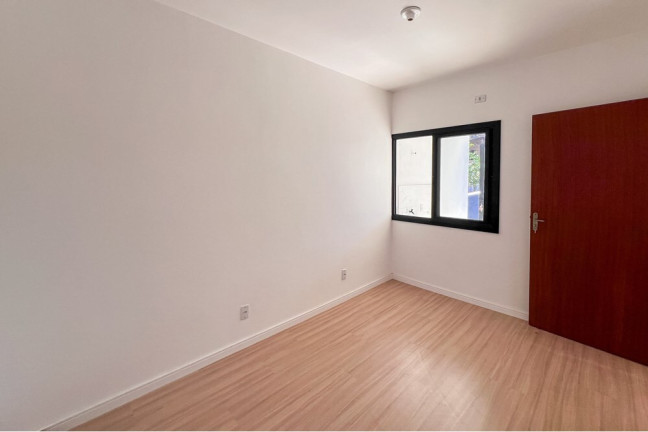 Imagem Casa com 2 Quartos à Venda, 44 m² em São José - Canoas