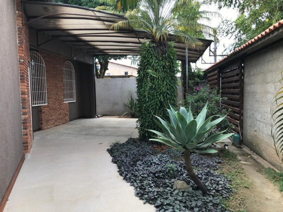 Imagem Imóvel com 3 Quartos à Venda, 250 m² em São Patrício - Serra