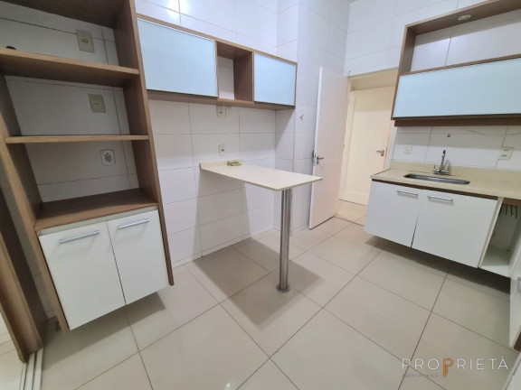 Imagem Apartamento com 3 Quartos à Venda, 115 m² em Copacabana - Rio De Janeiro Imagem Apartamento com 3 Quartos à Venda, 115 m² em Copacabana - Rio De Janeiro