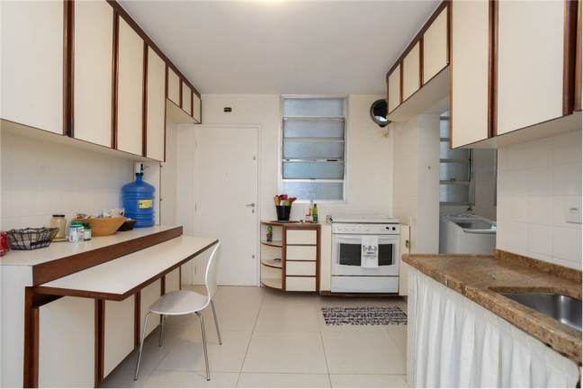 Imagem Apartamento com 2 Quartos à Venda, 115 m² em Jardim Paulista - São Paulo