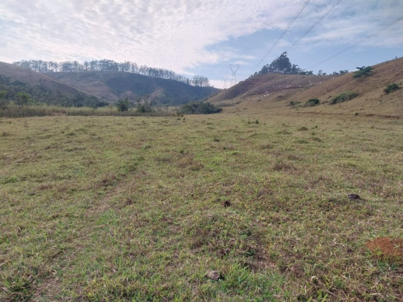 Imagem Fazenda à Venda, 150 m² em Centro - Silveiras Imagem Fazenda à Venda, 150 m² em Centro - Silveiras