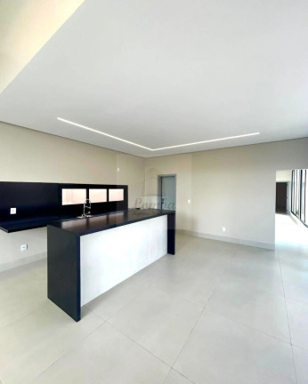 Imagem Casa com 3 Quartos à Venda, 254 m² em Mirante Do Pary - Várzea Grande
