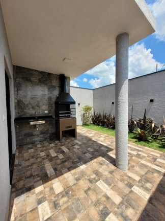 Imagem Sobrado com 3 Quartos à Venda, 200 m² em Villas Do Jaguari - Santana De Parnaíba