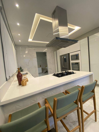 Imagem Casa com 4 Quartos à Venda, 490 m² em Alphaville - Santana De Parnaíba Imagem Casa com 4 Quartos à Venda, 490 m² em Alphaville - Santana De Parnaíba