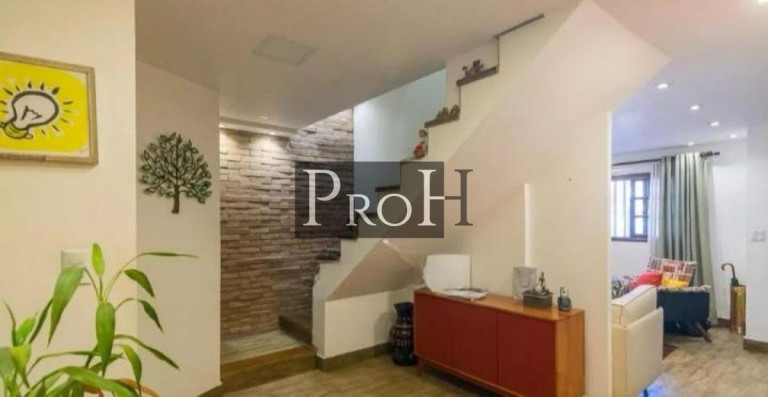 Imagem Casa com 3 Quartos à Venda, 256 m² em Vila Floresta - Santo André Imagem Casa com 3 Quartos à Venda, 256 m² em Vila Floresta - Santo André