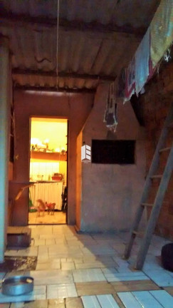 Imagem Casa com 3 Quartos à Venda, 160 m² em Tancredo Neves - Santa Maria