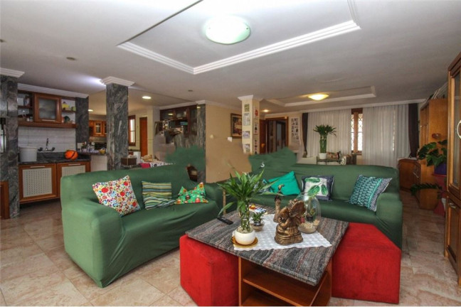 Imagem Casa com 3 Quartos à Venda, 608 m² em Medianeira - Porto Alegre Imagem Casa com 3 Quartos à Venda, 608 m² em Medianeira - Porto Alegre