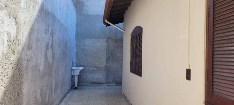 Imagem Casa com 3 Quartos à Venda, 250 m² em Jardim Tamoio - Jundiaí Imagem Casa com 3 Quartos à Venda, 250 m² em Jardim Tamoio - Jundiaí