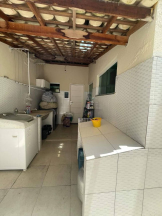 Imagem Casa com 3 Quartos à Venda, 230 m² em Aeroporto - Aracaju Imagem Casa com 3 Quartos à Venda, 230 m² em Aeroporto - Aracaju