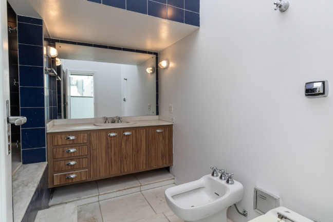 Imóvel com 3 Quartos à Venda, 240 m² em Itaim Bibi - São Paulo