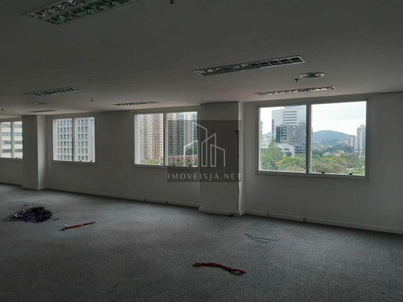 Imagem Sala Comercial à Venda, 212 m² em Alphaville Industrial - Barueri Imagem Sala Comercial à Venda, 212 m² em Alphaville Industrial - Barueri