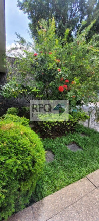 Imagem Casa com 3 Quartos à Venda, 390 m² em Bosque Da Saúde - São Paulo
