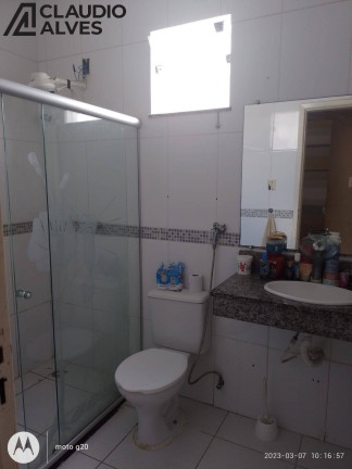 Imagem Casa com 2 Quartos à Venda, 146 m² em Tomba - Feira De Santana