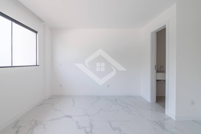 Imagem Casa com 4 Quartos à Venda, 317 m² em Recreio Dos Bandeirantes - Rio De Janeiro Imagem Casa com 4 Quartos à Venda, 317 m² em Recreio Dos Bandeirantes - Rio De Janeiro